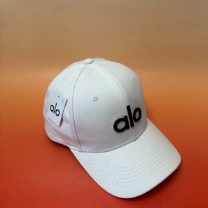 NWT ALO Yoga Baseball Cap |Yoga & Running Essentials | Breathable Design